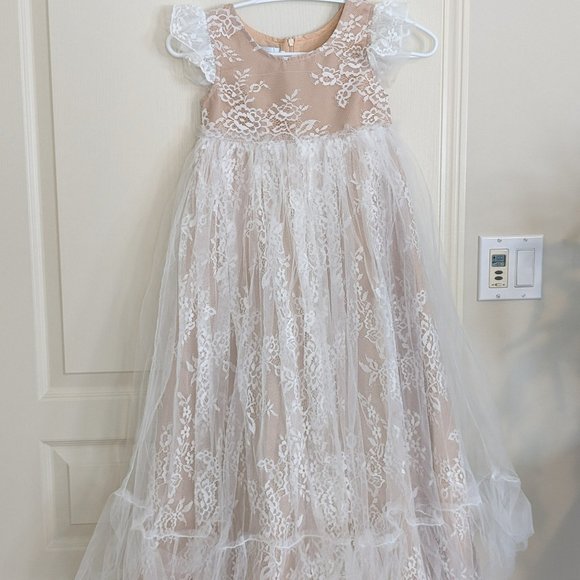 Girls Dress - Picture 1 of 5